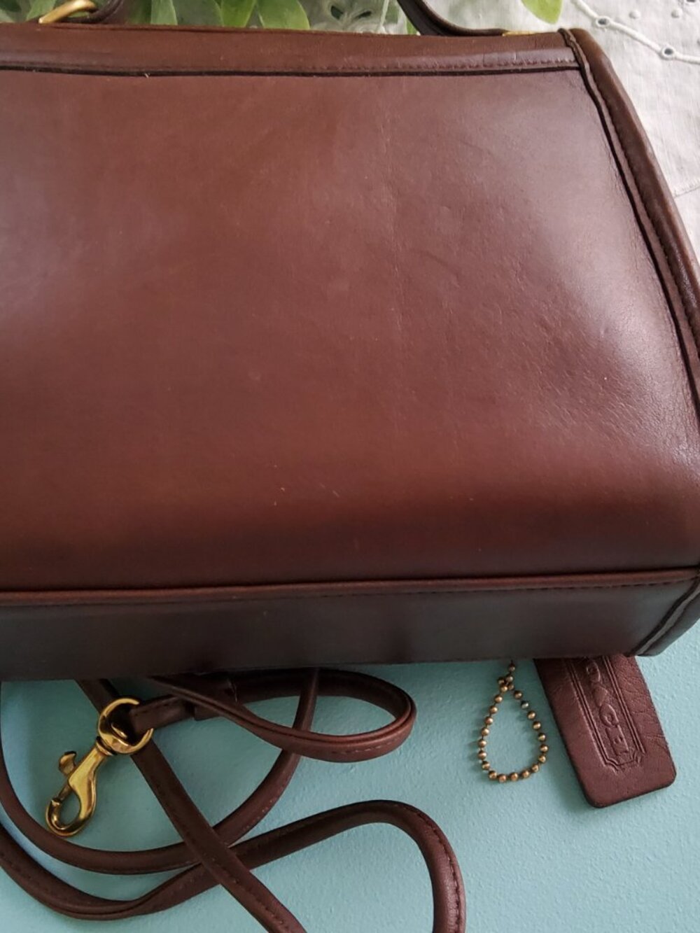 Vintage Coach Regina Crossbody in Mahogony 9983 - Picture 7 of 11